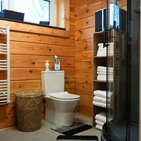 Cozy In For 6 People With Parking * 杜柏