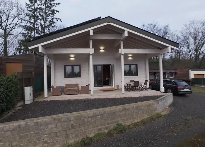 Cozy In For 6 People With Parking Durbuy