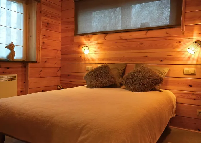 Cozy In For 6 People With Parking Chalet